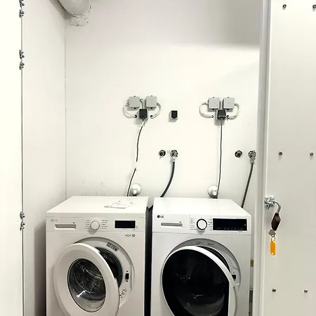 Przyjazni 16 24 - Self Check-in 20h - Lift 아파트 브로츠와프