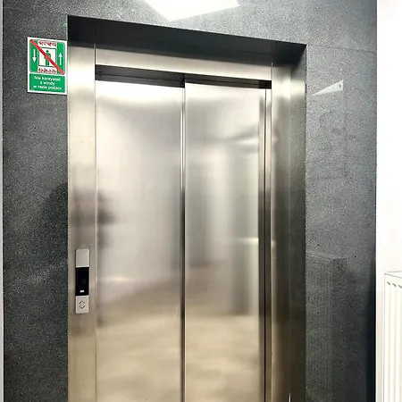 Przyjazni 16 24 - Self Check-in 20h - Lift 아파트