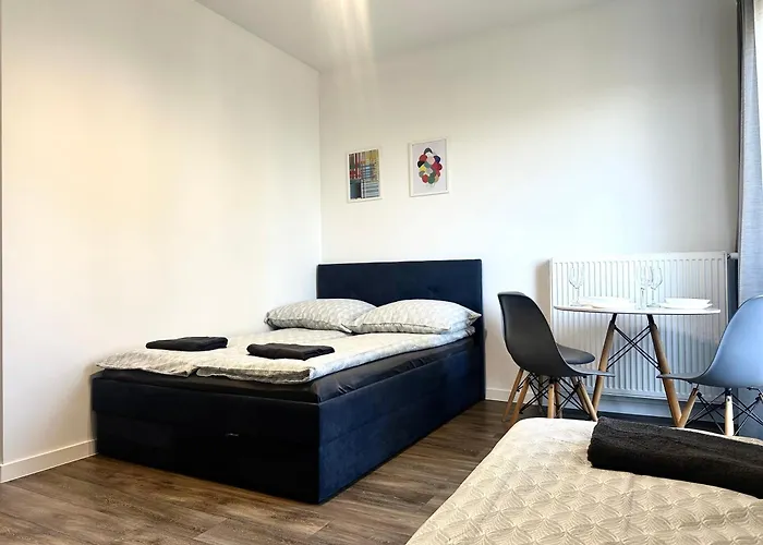 Przyjazni 16 24 - Self Check-in 20h - Lift Breslavia