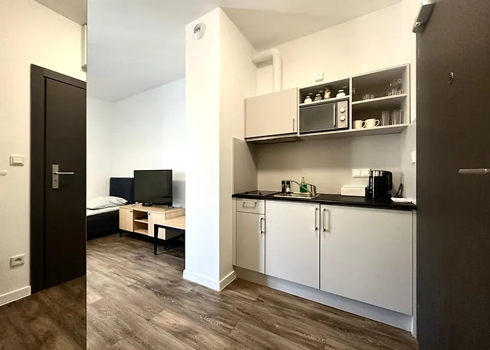 Przyjazni 16 24 - Self Check-in 20h - Lift